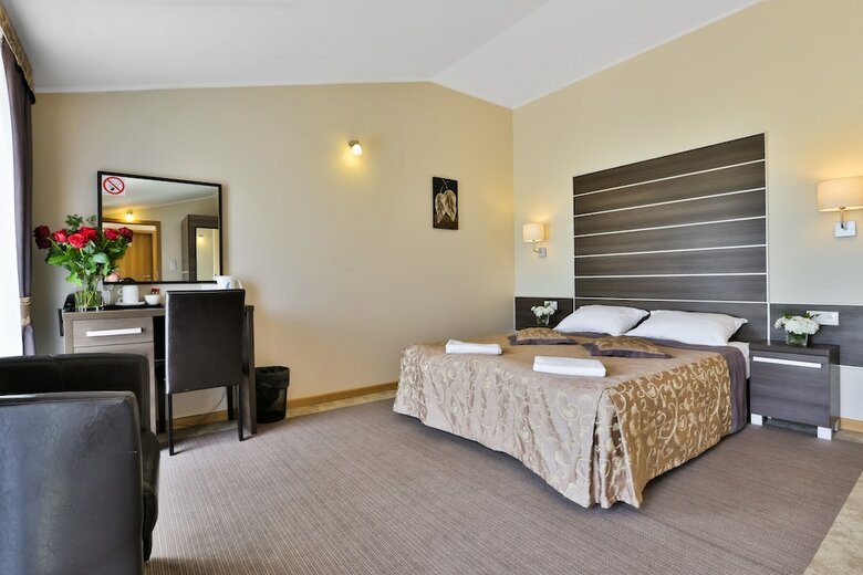 Hotel Zloty Staw