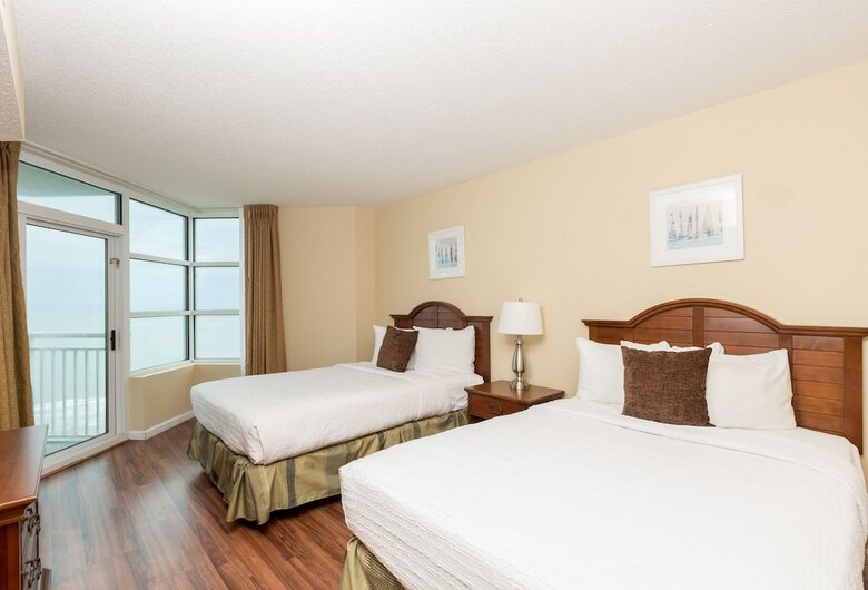 Hotel Carolinian Beach Resort By Oceana Resorts