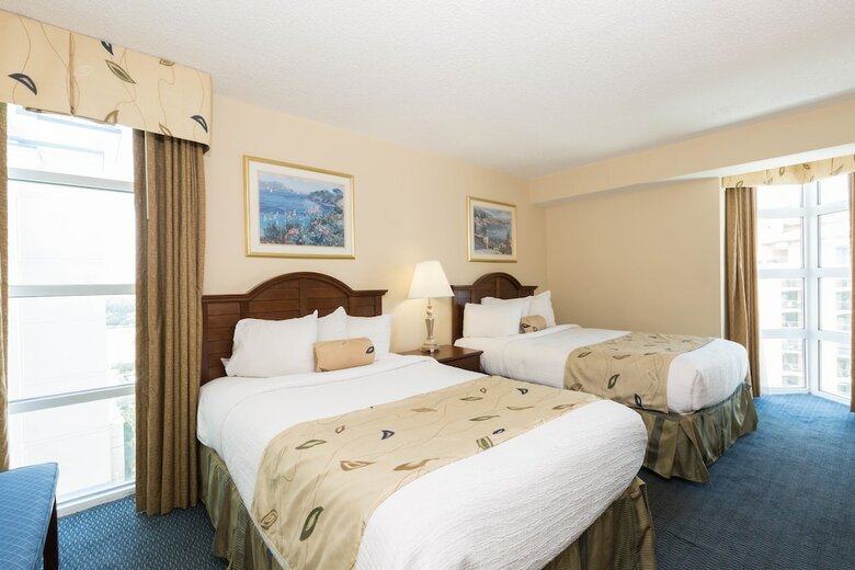 Hotel Carolinian Beach Resort By Oceana Resorts