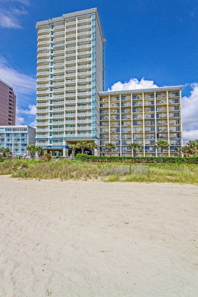 Hotel Carolinian Beach Resort By Oceana Resorts