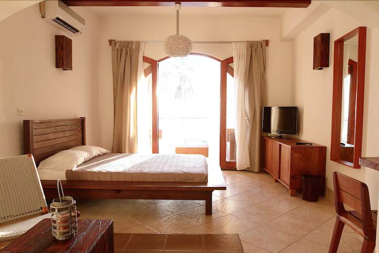 Hotel Alcazar
