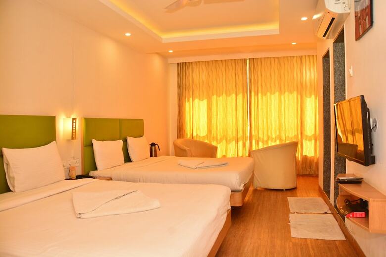 Hotel Sai Sahavas