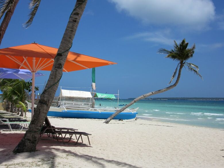 Hotel Marlins Beach Resort