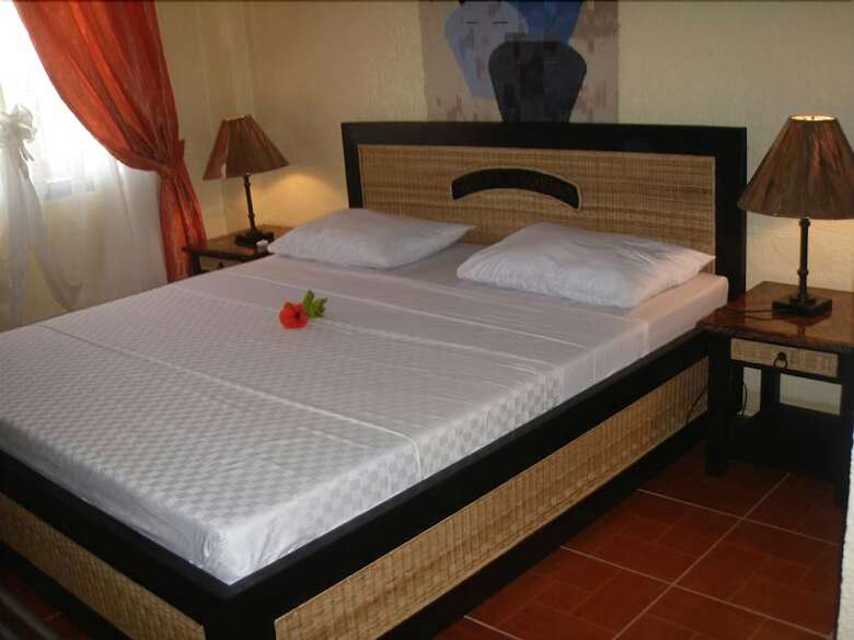 Hotel Marlins Beach Resort