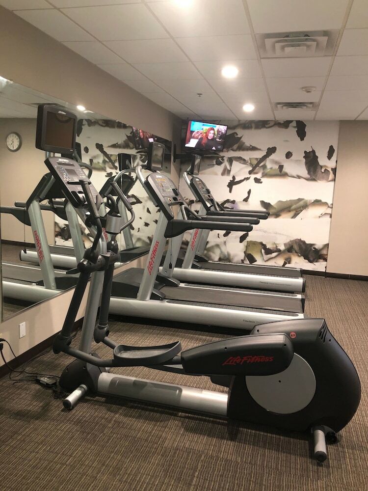 Hotel Albany Airport Inn And Suites