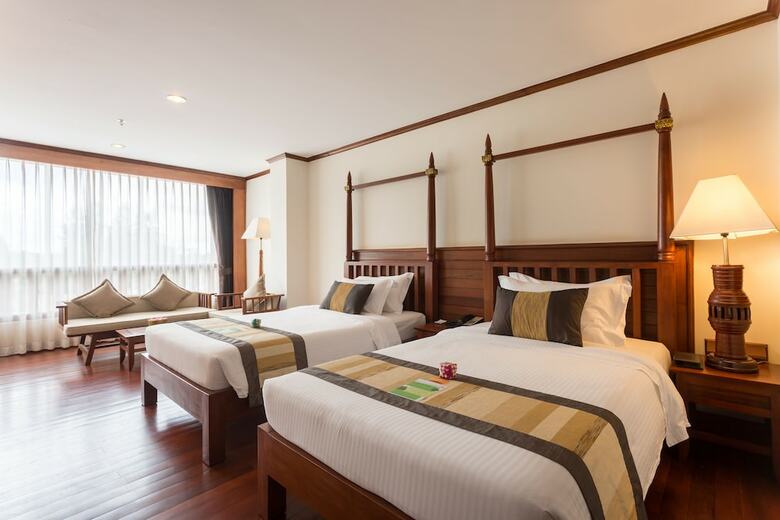 Hotel Empress Residence Resort & Spa