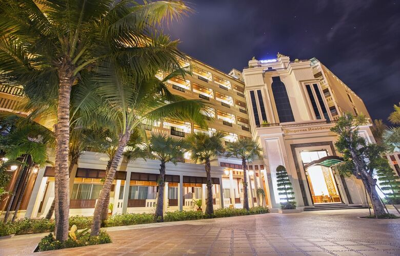 Hotel Empress Residence Resort & Spa