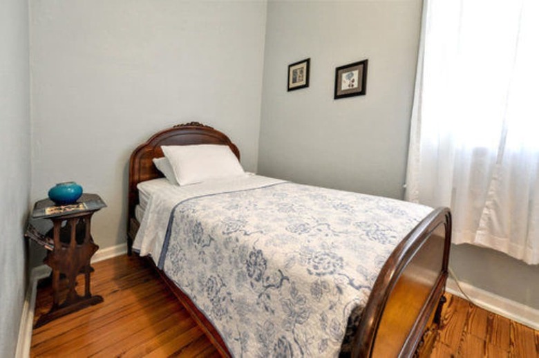Farnsworth House Bed & Breakfast