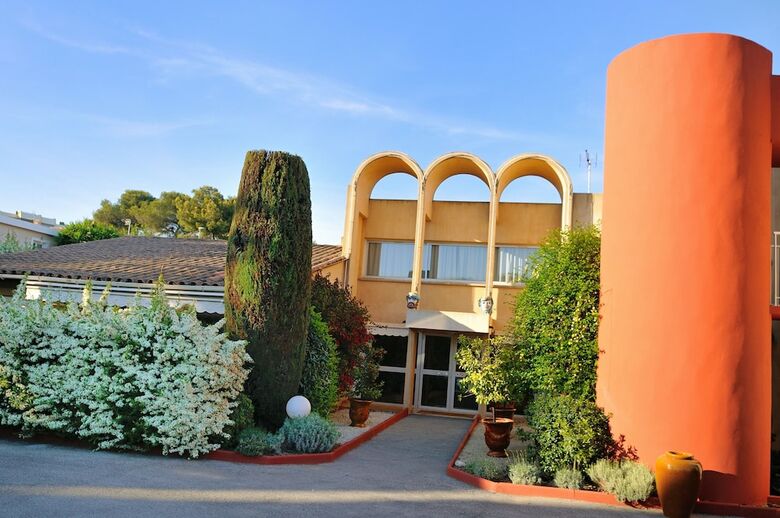 Hotel H�tel Le Galoubet