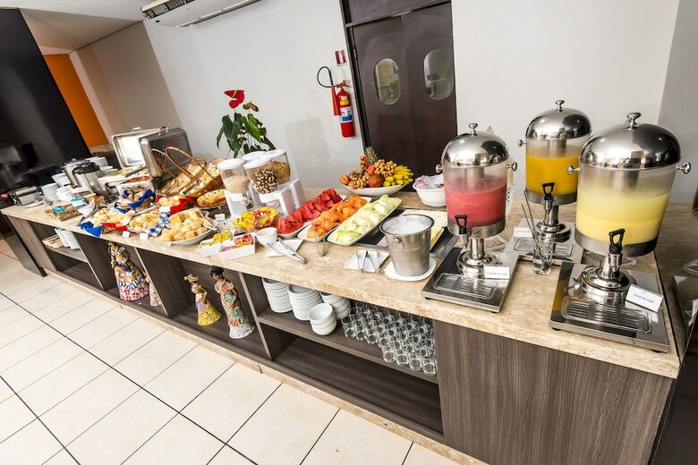Slz Lagoa Hotel