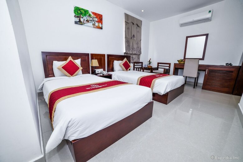 White Snow Hotel
