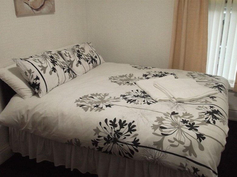 Bed & Breakfast Tudor House