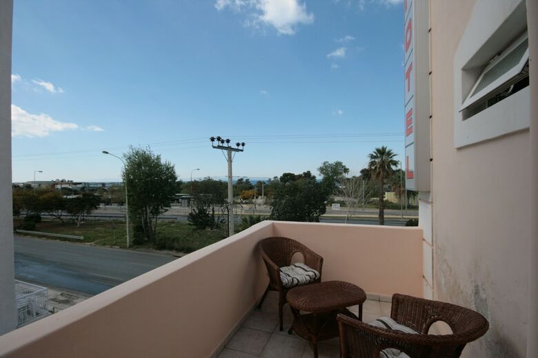 Parthenis Riviera Hotel