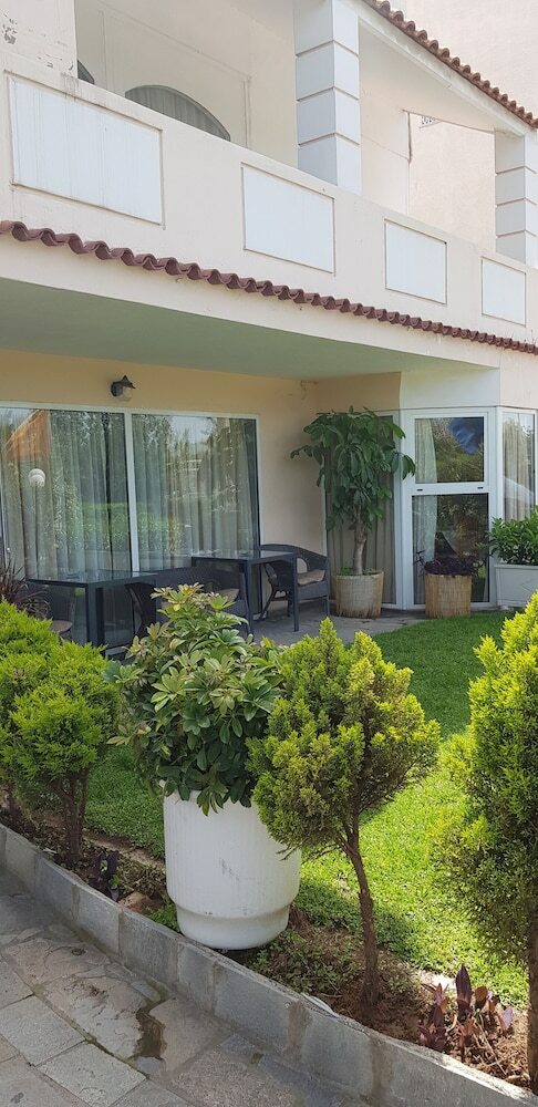 Parthenis Riviera Hotel