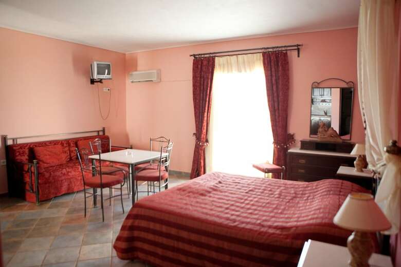Vasilaras Hotel