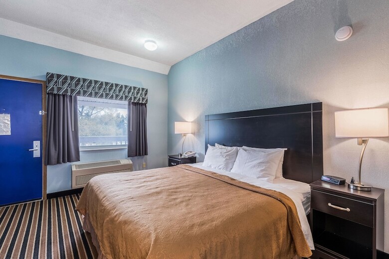 Motel Rodeway Inn