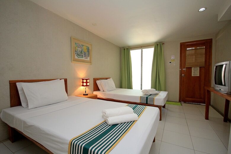 Mr Holidays Hotel