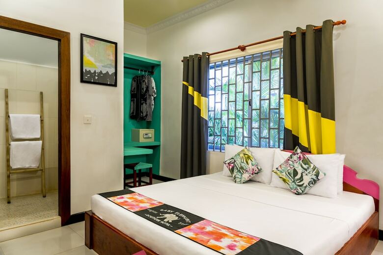 Baby Elephant Boutique Hotel