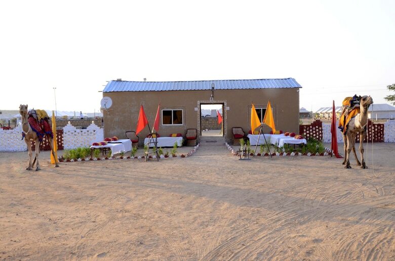 K K Resorts & Camp