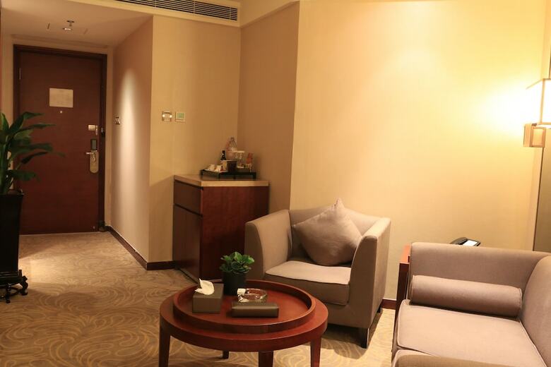 Cavan Hotel