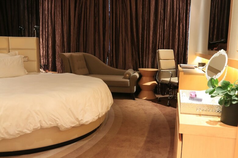 Cavan Hotel