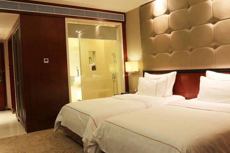 Cavan Hotel