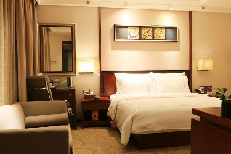 Cavan Hotel