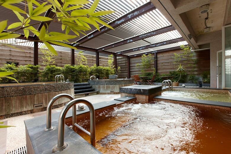 Eastern Hotels & Resorts Yangmei
