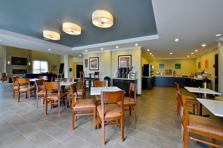 Hotel Comfort Suites Near Westchase On Beltway 8