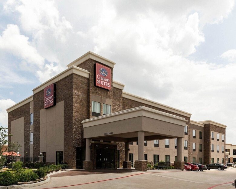 Hotel Comfort Suites Near Westchase On Beltway 8