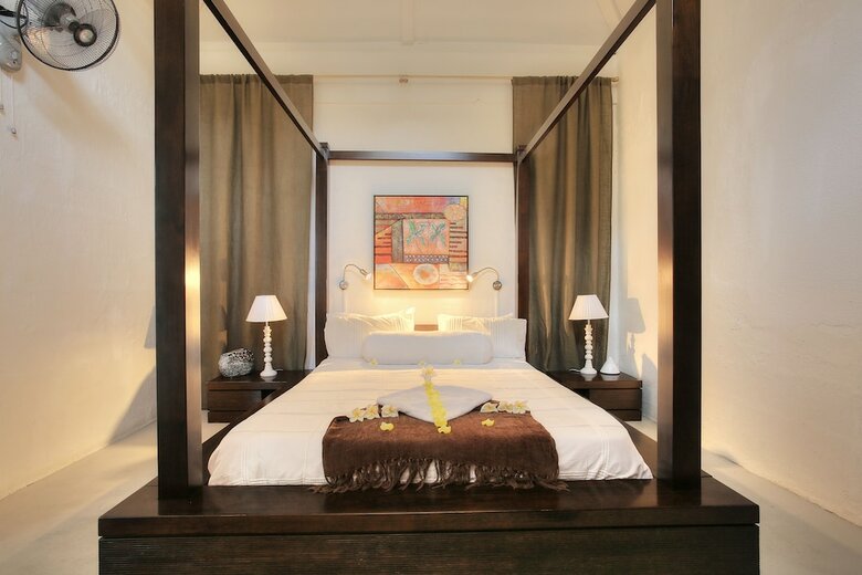 Bed & Breakfast Esprit Libre Restaurant And Guest House
