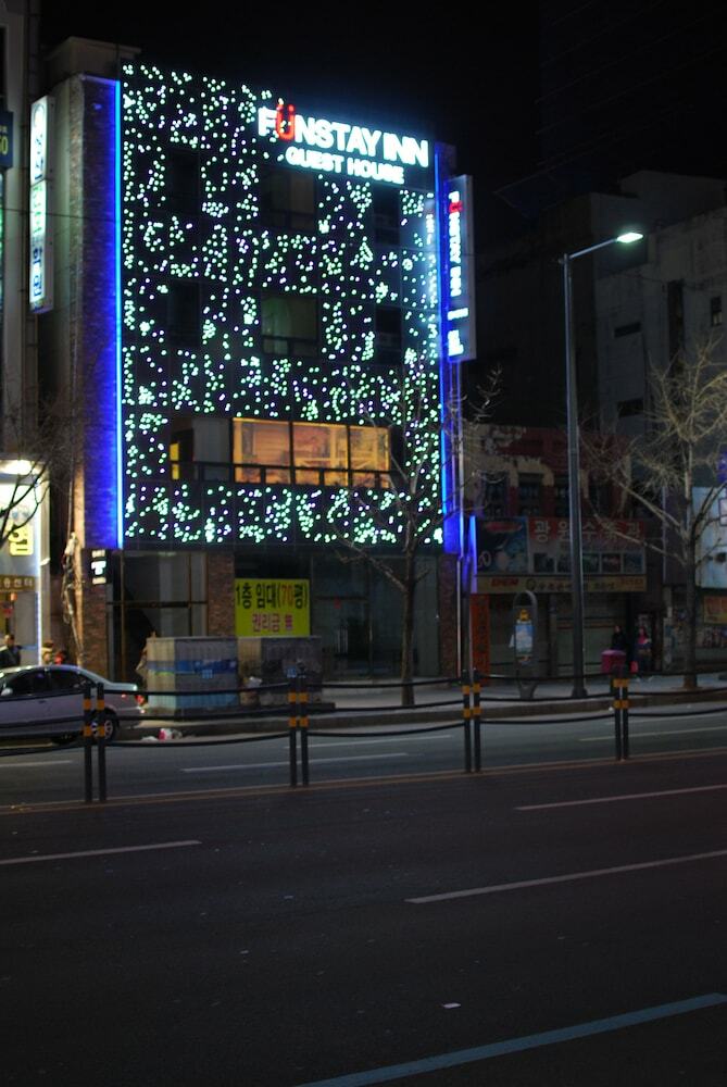Hostal Funstay Inn Guesthouse