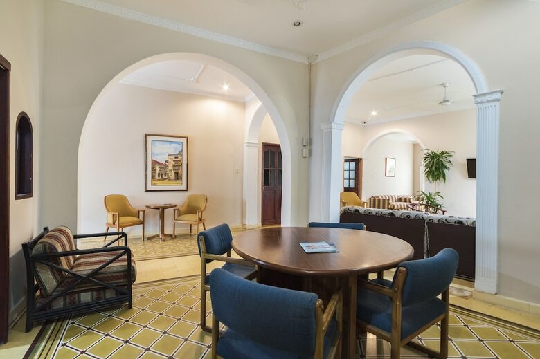 Hotel Ayenda 1303 Virrey 76