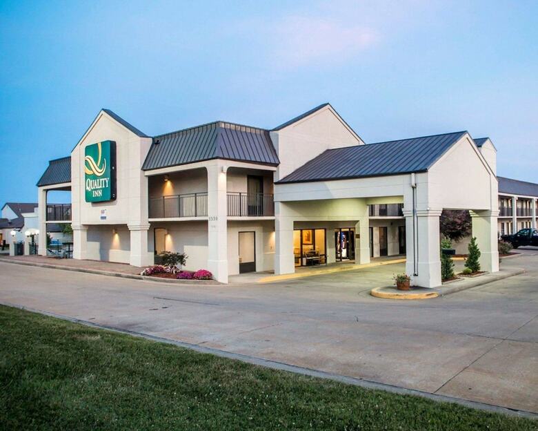 Motel Quality Inn Us65 & E. Battlefield Rd. Springfield