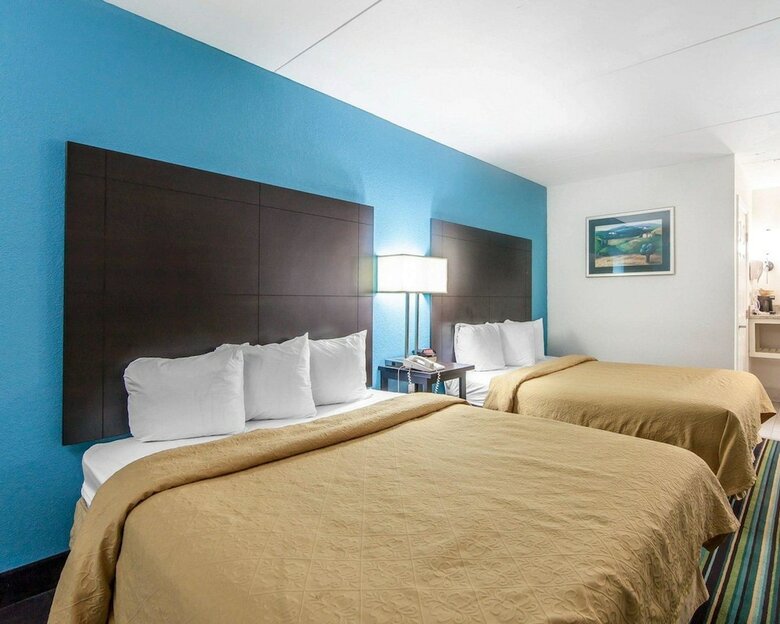 Hotel Quality Inn & Suites
