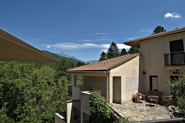 Hotel H�tel Des Deux Sorru