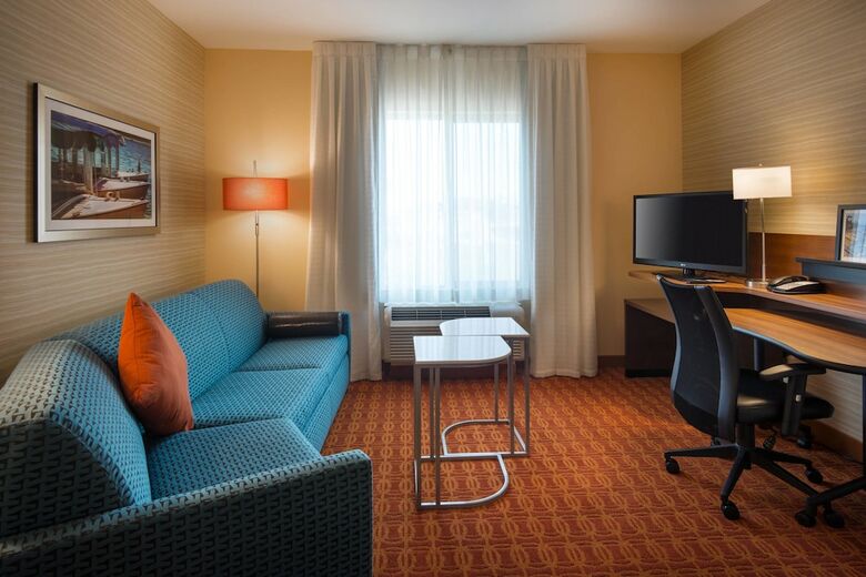 Hotel Fairfield Inn & Suites Tustin Orange County