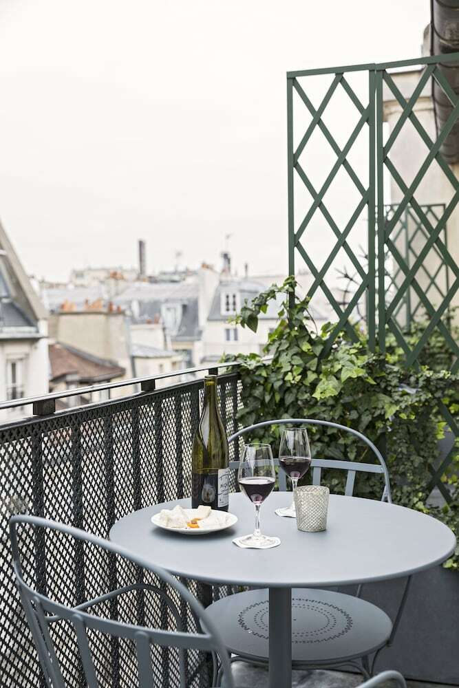 Hotel Paradis