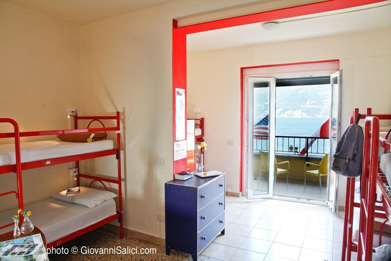 Hostal Lake Como Hostel
