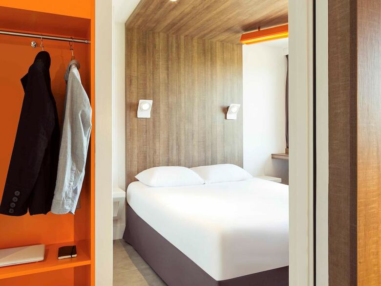 Hotel Ibis Styles Niort Poitou Charentes