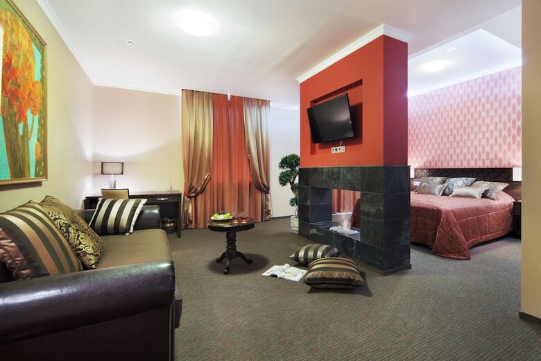 Palais Royal Hotel