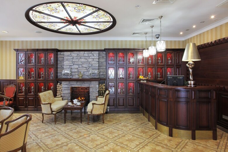 Palais Royal Hotel