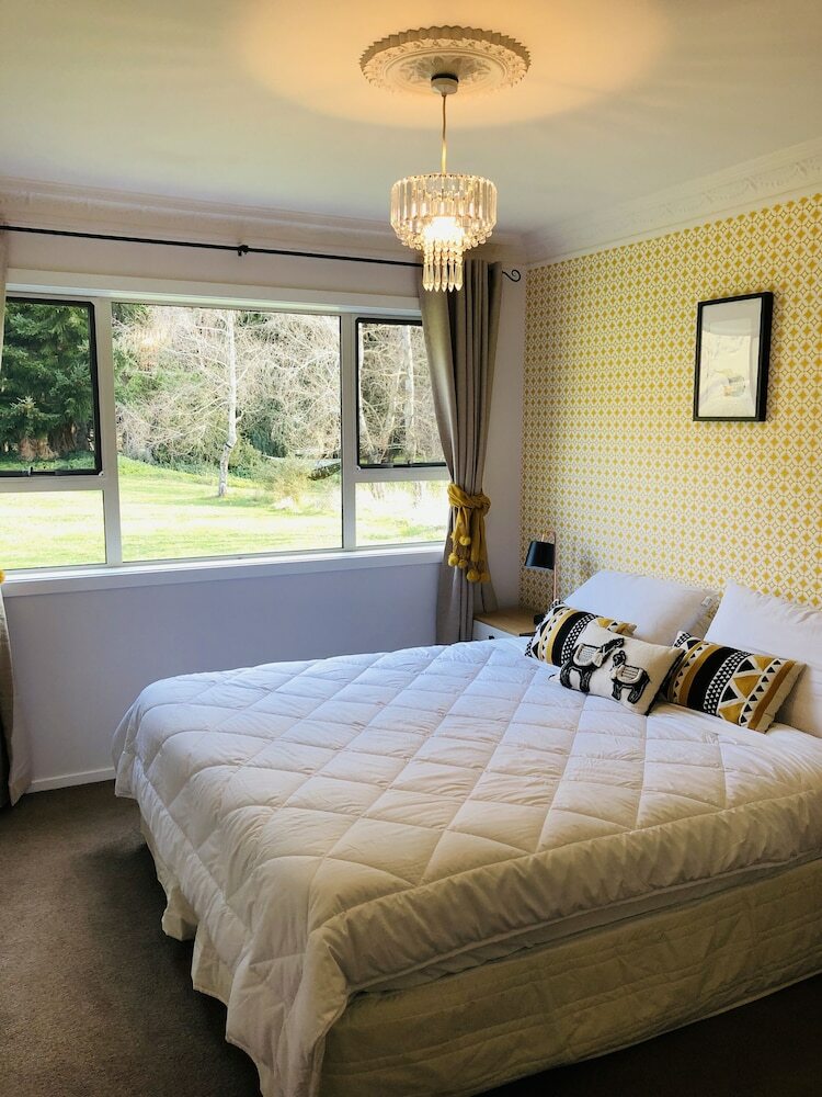 Bed & Breakfast Castle Hill Lodge