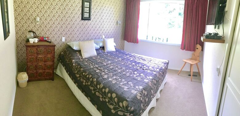 Bed & Breakfast Castle Hill Lodge