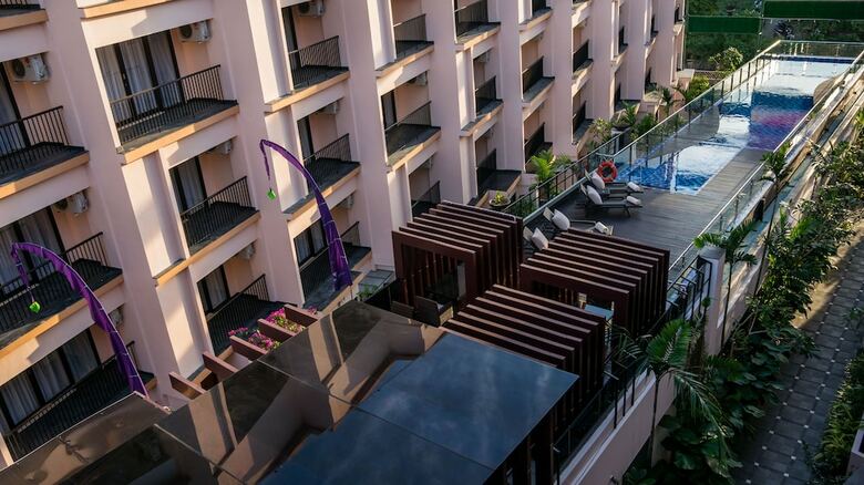 Hotel Park Regis Kuta, Bali