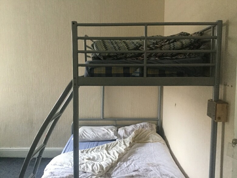 Hostal Adam And Eve Hotel