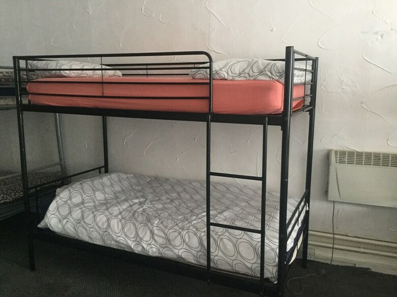 Hostal Adam And Eve Hotel