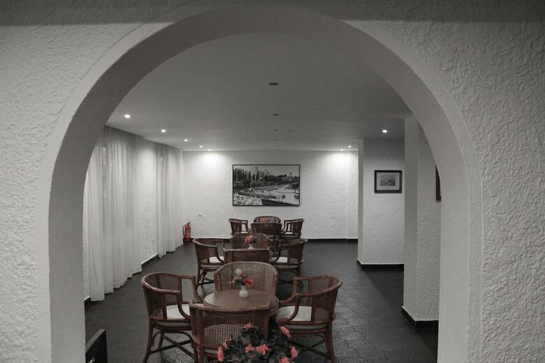 Royal Apart Hotel