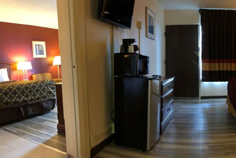 Hotel Ramada By Wyndham Harrisonburg
