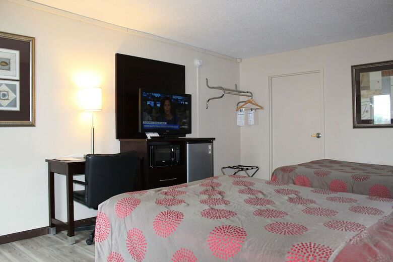 Hotel Ramada By Wyndham Harrisonburg
